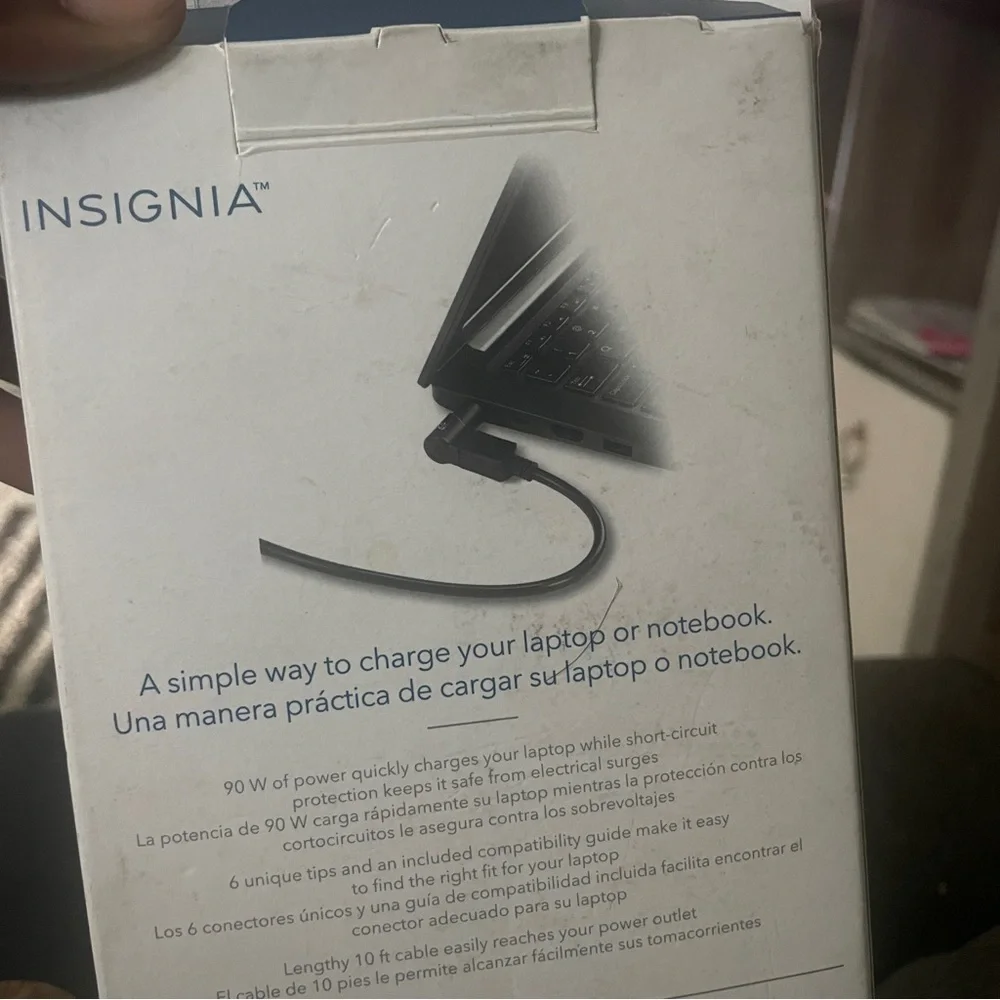 Insignia 90 Watt Universal Laptop Chromebooks Ultrabooks Compatible Charger